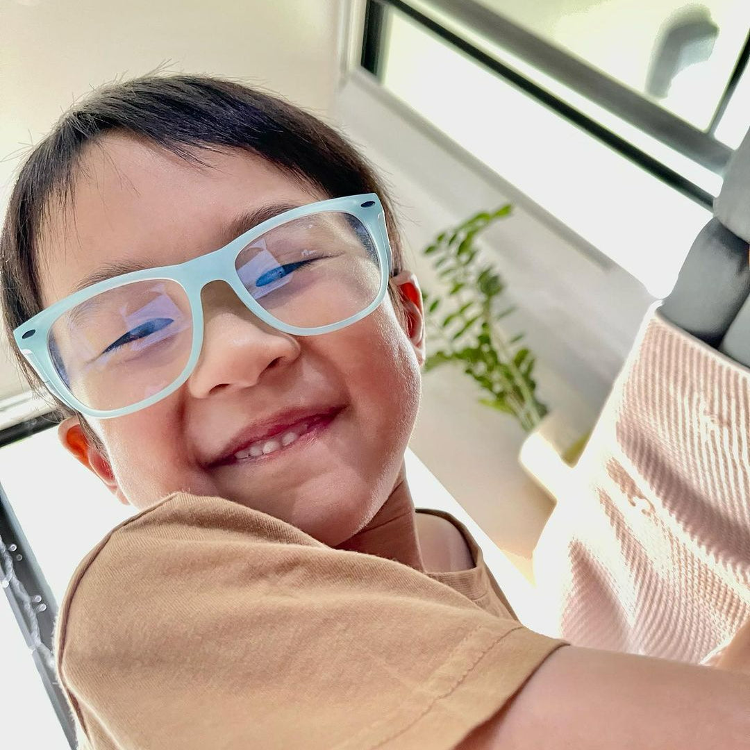 Bprotectedstore Tut Turquoise Kids Blue Light Filter Glasses-Lifestyle